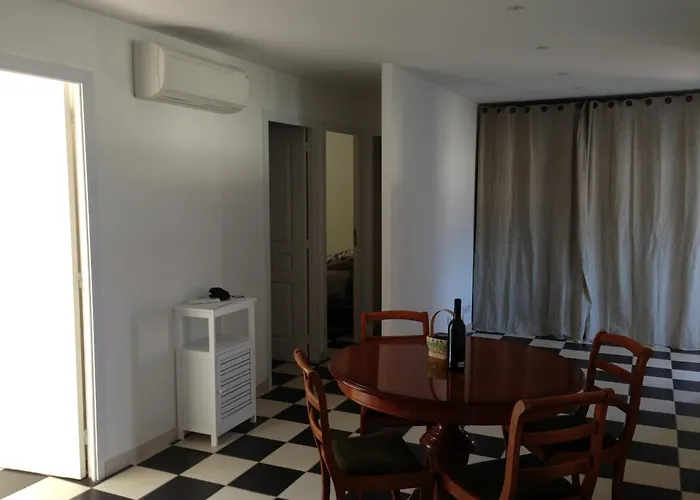 Maison T3 500m De La